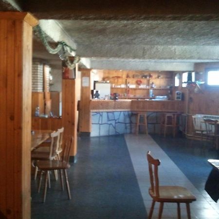 Kris Guesthouse Stoykite Buitenkant foto